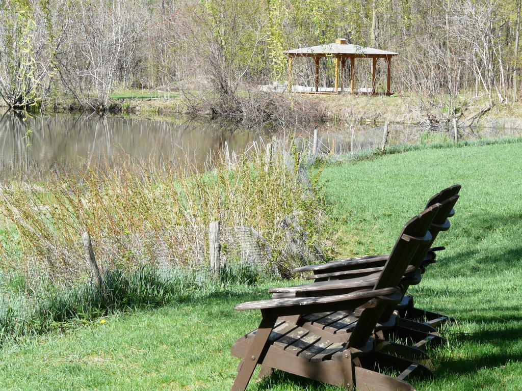Auberge Des Gallant Rigaud Εξωτερικό φωτογραφία