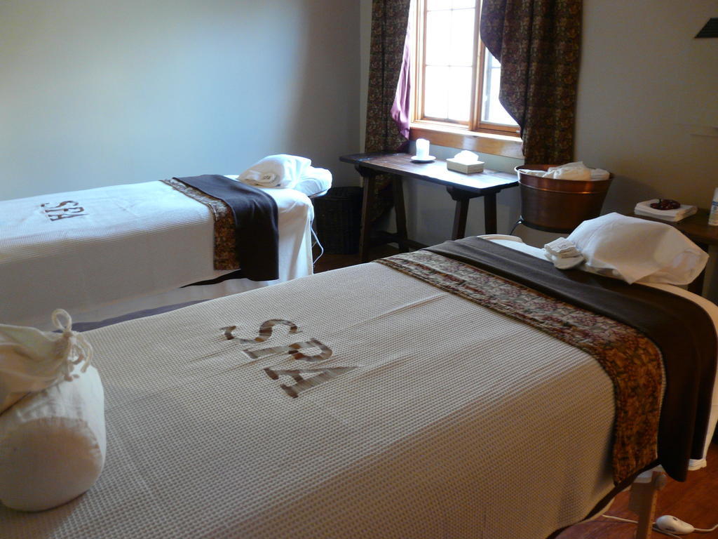 Auberge Des Gallant Rigaud Εξωτερικό φωτογραφία